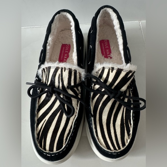 Cole Haan Women's GrandPro Rally Slipper Moccasin - Black Suede-Zebra Size 8 - Picture 4 of 11